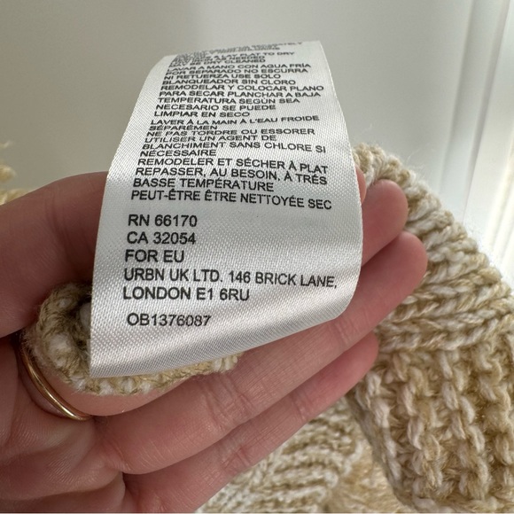 Anthropologie Braided Sleeve Chunky Cardigan One Size - Picture 9 of 9